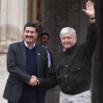 amlo-corral_20_de_octubre